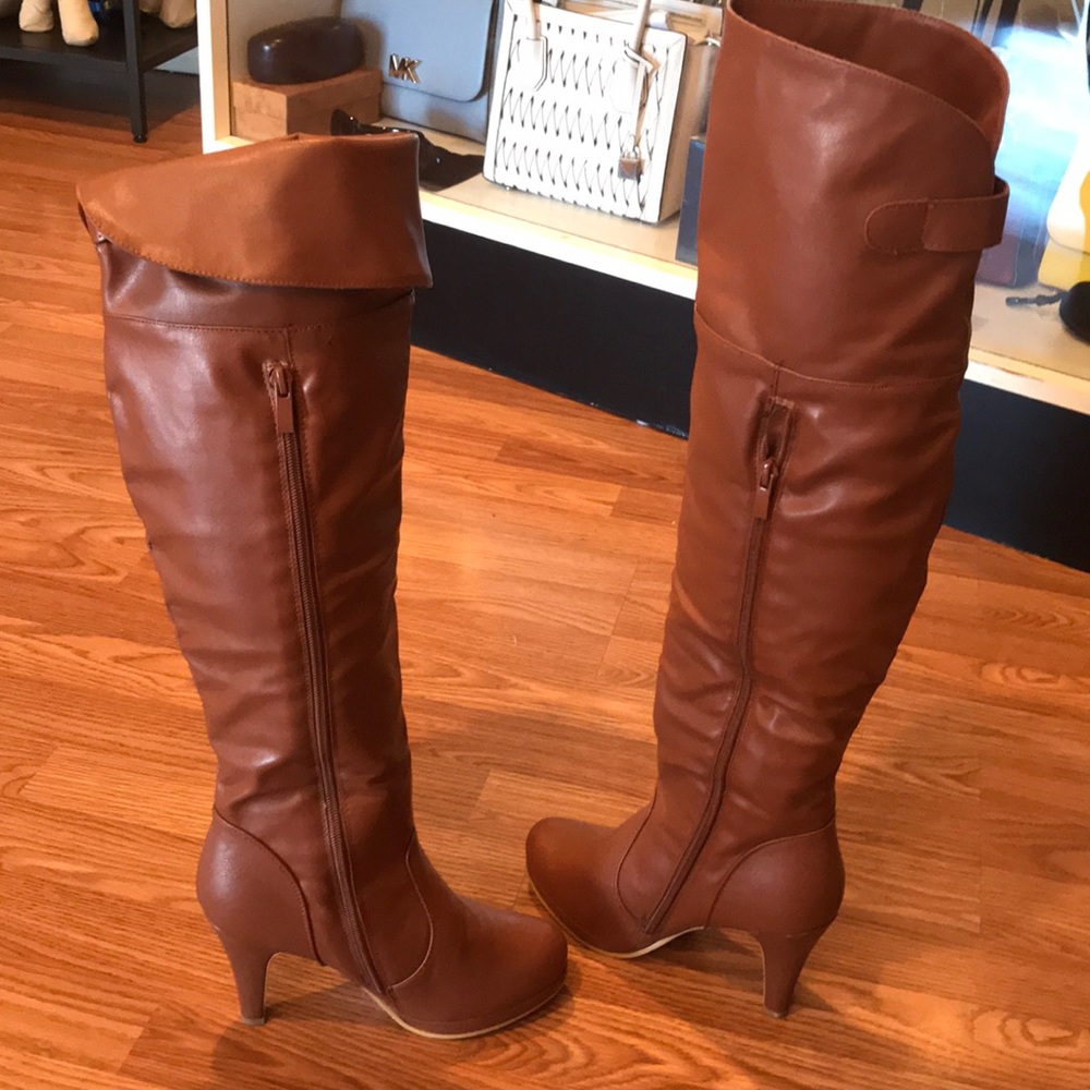 HIGH HEEL BOOTS